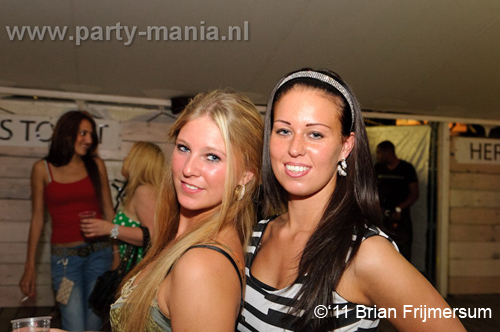 110507_016_gekkehouse_beachclub_gotcha_partymania_denhaag 