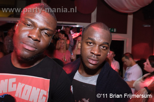110603_068_maximaal_club_leparis_partymania_denhaag