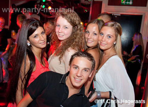 110604_015_womanizer_club_leparis_partymania_denhaag