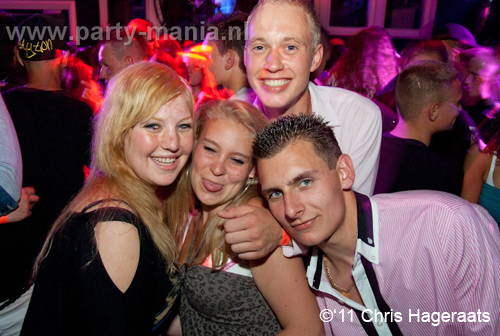 110604_075_womanizer_club_leparis_partymania_denhaag