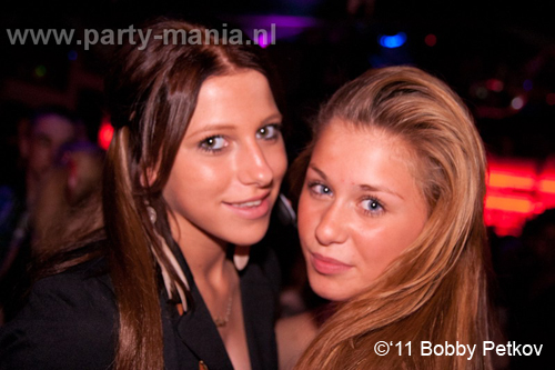 110617_000_maximaal_club_leparis_partymania_denhaag