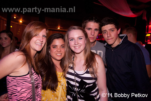 110617_046_maximaal_club_leparis_partymania_denhaag