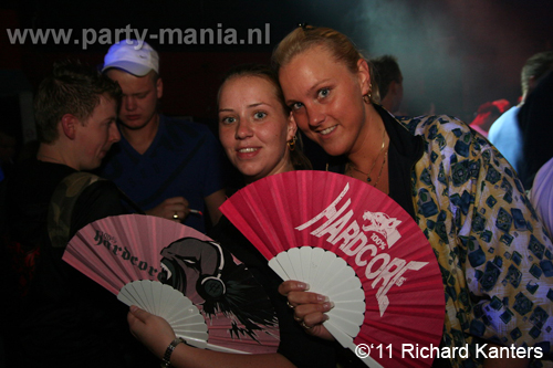 110618_033_beukgevaar_bazart_partymania_denhaag
