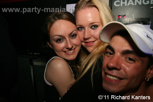 110618_052_beukgevaar_bazart_partymania_denhaag