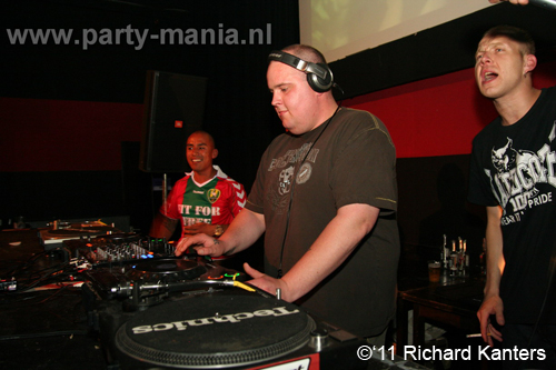 110618_059_beukgevaar_bazart_partymania_denhaag