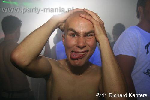110618_079_beukgevaar_bazart_partymania_denhaag