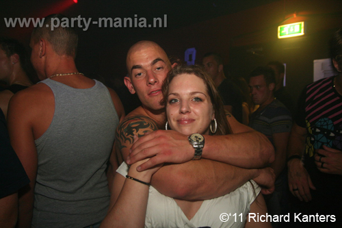110618_081_beukgevaar_bazart_partymania_denhaag