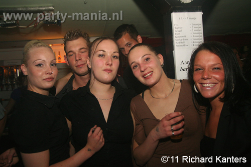 110618_082_beukgevaar_bazart_partymania_denhaag