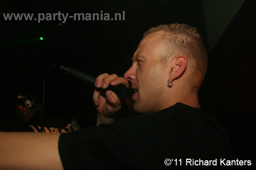 110618_111_beukgevaar_bazart_partymania_denhaag