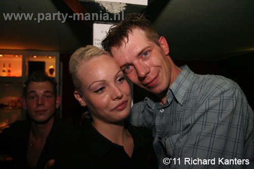 110618_159_beukgevaar_bazart_partymania_denhaag
