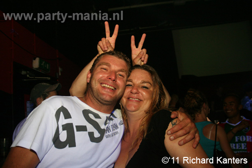 110618_164_beukgevaar_bazart_partymania_denhaag