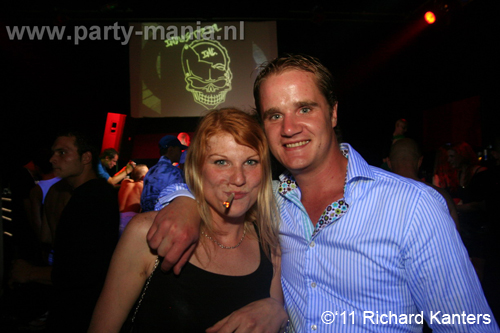 110618_195_beukgevaar_bazart_partymania_denhaag