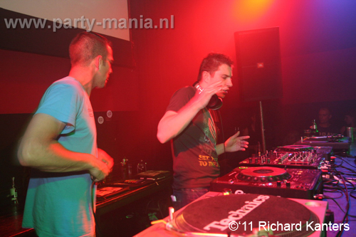 110618_216_beukgevaar_bazart_partymania_denhaag