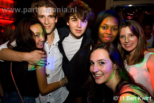 110624_012_maximaal_club_leparis_partymania_denhaag