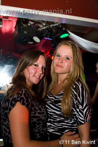 110624_026_maximaal_club_leparis_partymania_denhaag