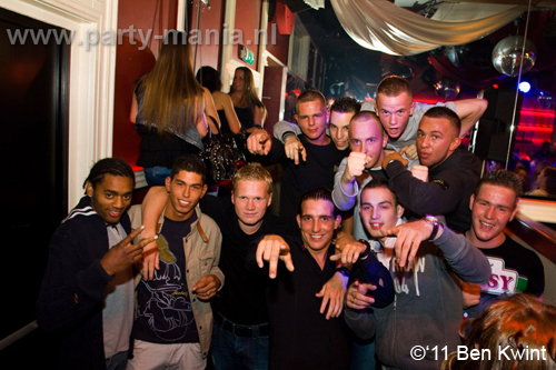 110624_029_maximaal_club_leparis_partymania_denhaag