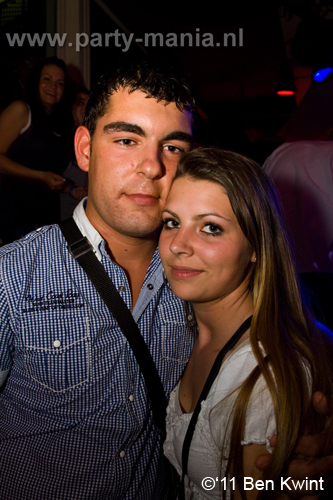 110624_034_maximaal_club_leparis_partymania_denhaag