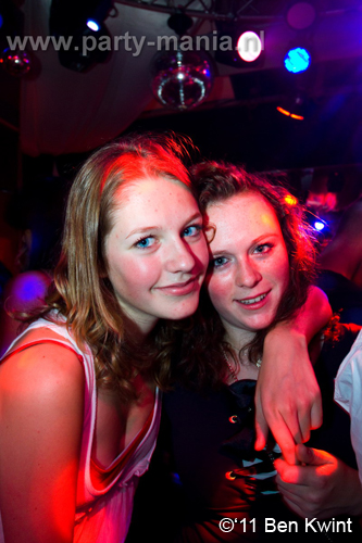 110624_037_maximaal_club_leparis_partymania_denhaag