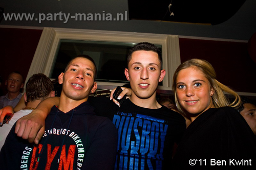 110624_063_maximaal_club_leparis_partymania_denhaag