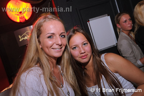 110625_022_hangover_club_seven_partymania_denhaag