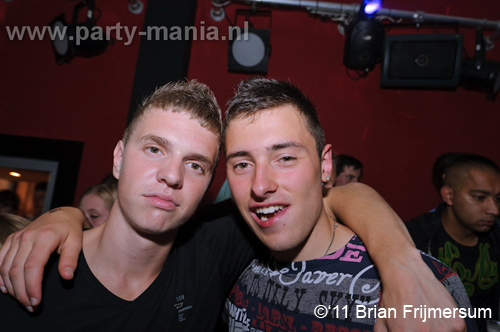 110625_035_hangover_club_seven_partymania_denhaag