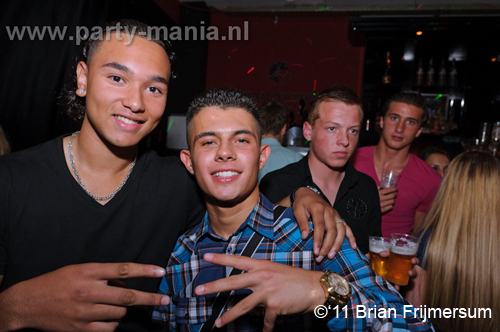 110625_037_hangover_club_seven_partymania_denhaag