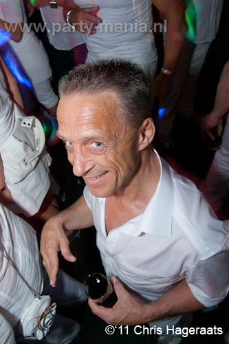 110625_137_manjefiek_club_leparis_partymania_denhaag