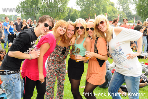 110626_076_parkpop_zuiderpark_partymania_denhaag