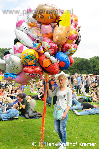 110626_095_parkpop_zuiderpark_partymania_denhaag