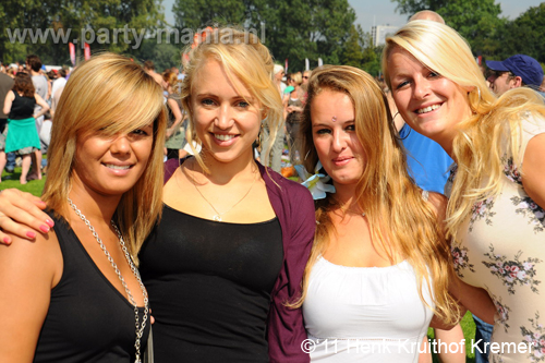 110626_178_parkpop_zuiderpark_partymania_denhaag