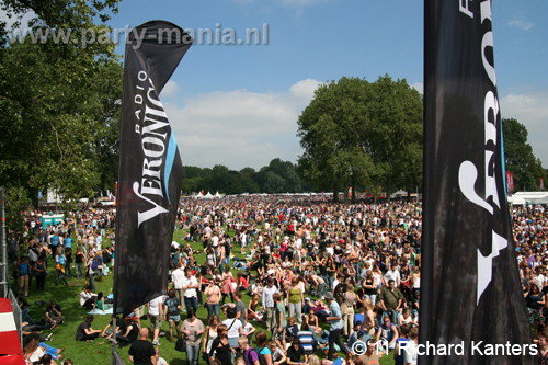 110626_084_parkpop_zuiderpark_partymania_denhaag