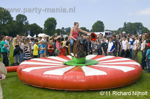 110626_088_parkpop_zuiderpark_partymania_denhaag