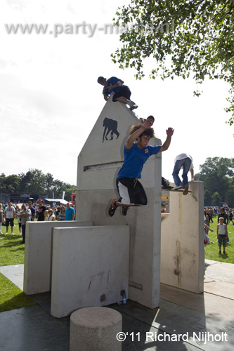 110626_101_parkpop_zuiderpark_partymania_denhaag