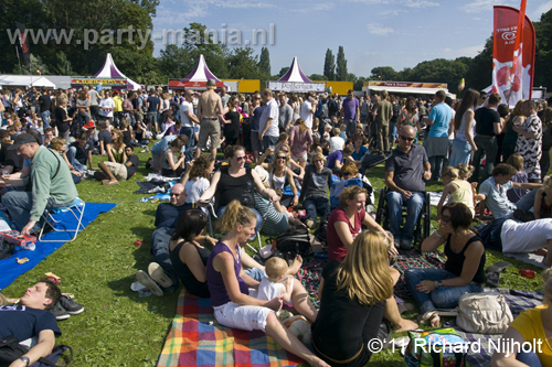 110626_104_parkpop_zuiderpark_partymania_denhaag