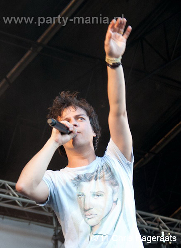 110626_160_parkpop_zuiderpark_partymania_denhaag