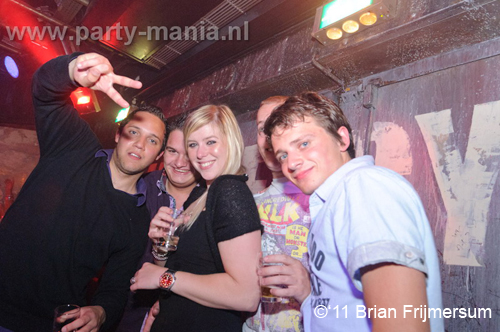 110702_093_90s_only_westwood_partymania_denhaag