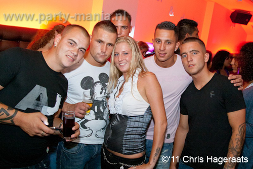 110716_049_club_luden_partymania_denhaag