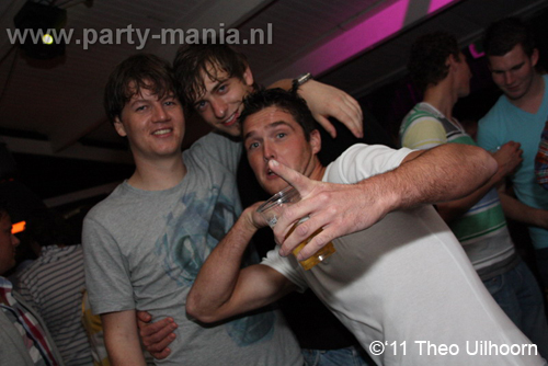 110716_061_hey_karavaan_partymania_denhaag