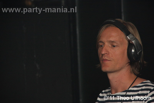 110716_072_hey_karavaan_partymania_denhaag