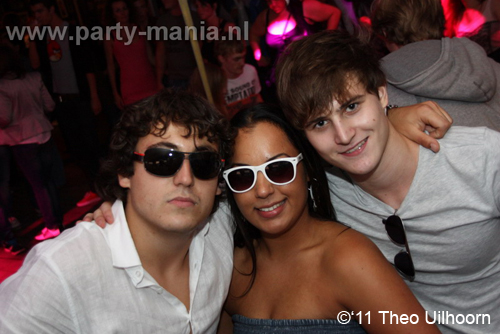 110807_038_gem_sessions_whoosah_partymania_denhaag