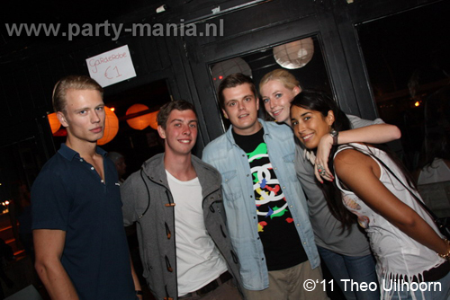 110821_007_whoosah_resident_nigh_partymania_denhaag