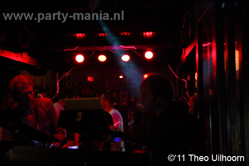 110821_016_whoosah_resident_nigh_partymania_denhaag