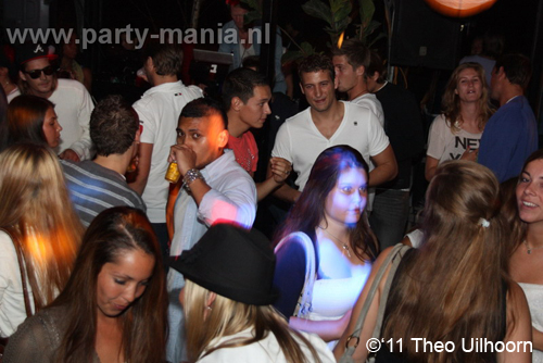 110821_026_whoosah_resident_nigh_partymania_denhaag