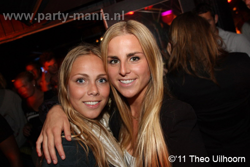 110821_031_whoosah_resident_nigh_partymania_denhaag