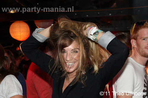 110821_035_whoosah_resident_nigh_partymania_denhaag