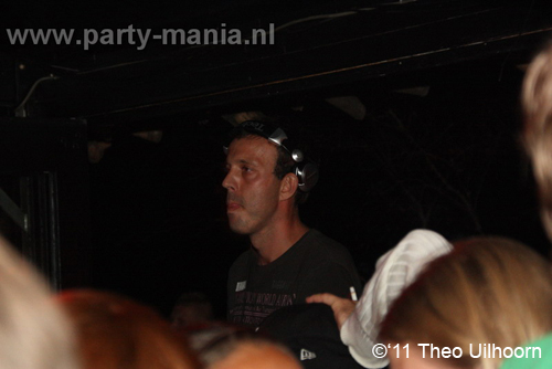 110821_071_whoosah_resident_nigh_partymania_denhaag