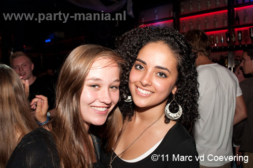 110826_014_maximaal_club_leparis_partymania_denhaag