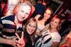 110827_002_manjefiek_club_leparis_partymania_denhaag