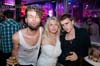 110827_061_manjefiek_club_leparis_partymania_denhaag