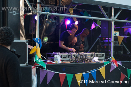 110901_082_oh_oh_intro_partymania_denhaag